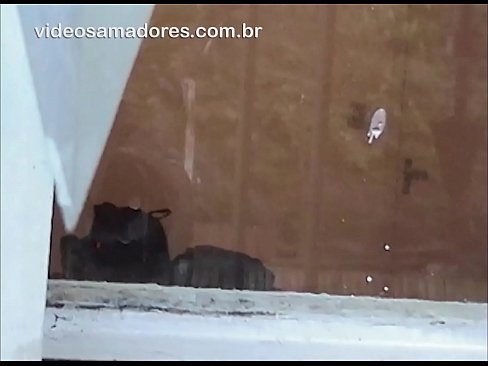 ❤️ Home cachondo mirando á súa moza con outro mozo, gravando un vídeo de carallo sen molestar á parella ❤️ Porno fb en % gl.28films.ru % ❌️❤